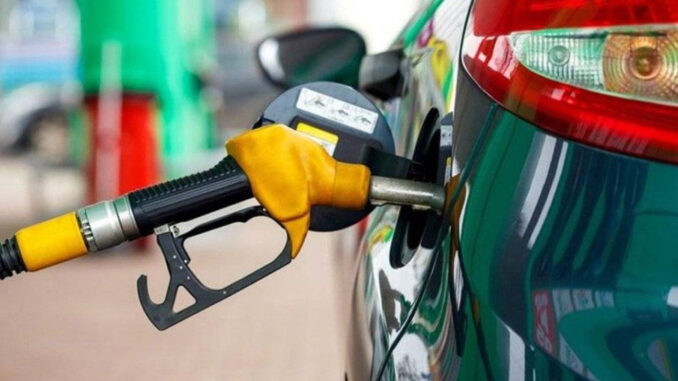 guzel-haber-geldi-motorine-ikinci-indirim-geliyor-depoyu-doldurmadiysaniz-bekleyin-uhUIJGCu.jpg