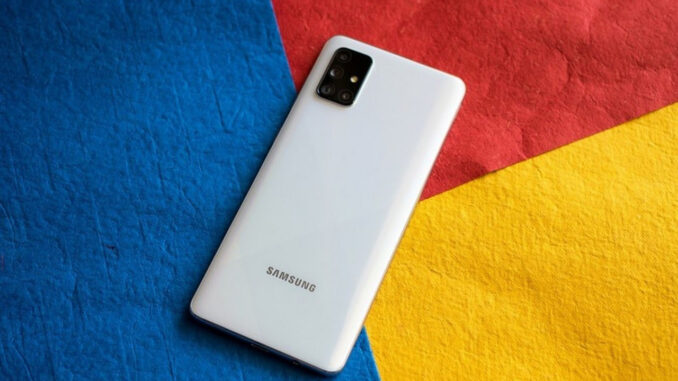 samsung-galaxy-a54un-ozellikleri-sizmaya-devam-ediyor-twvIZpeO.jpg