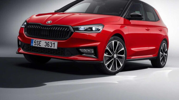 skoda-fabia-fiyat-listesi-bak-isine-clio-nlBYIr4W.jpg
